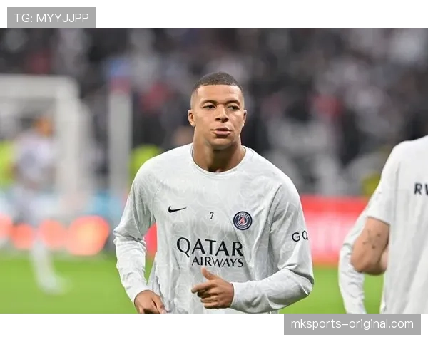 姆巴佩逼宫巴黎？离队风波背后的战术适配与未来抉择